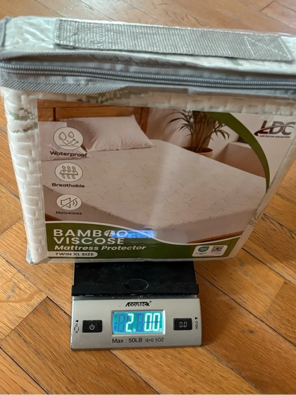 Twin XL size Bamboo Waterproof Mattress Protector with 16